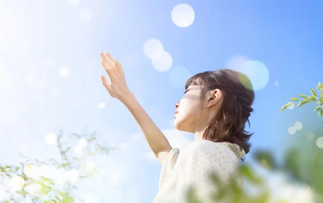 紫外線が気になる季節。敏感肌の美白ケアなら「ディセンシア」の新アイテムに注目