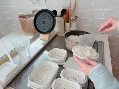マーナのご飯容器で冷凍ご飯　▶便利な理由