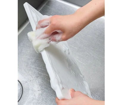 手順2　洗剤でくまなく洗う