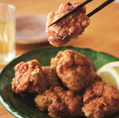 大さじ4の油でできちゃう「から揚げ」