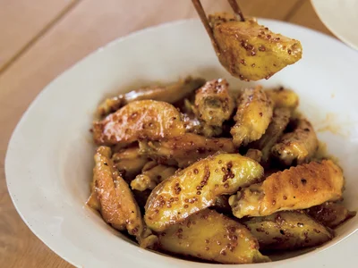 新じゃがととりスペアリブのハニーマスタード