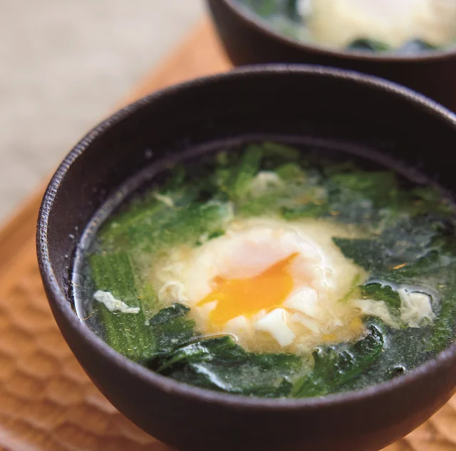 冷凍野菜を使えば包丁いらず！Mizukiさんの腸活みそ汁3選