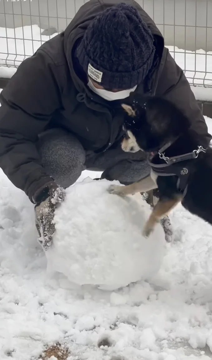 飛びついてきてホリホリ▶夢中になって…(⇒次へ)