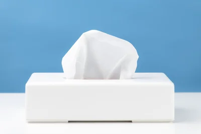 ティッシュ代が半分に！家計を救う【箱ティッシュを2倍長持ちさせる】裏ワザ！手順も詳しく紹介