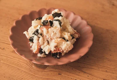 マヨネーズに焼きのりの香りが好相性「ちくわと長いものポテトサラダ」