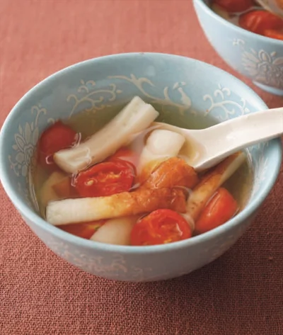 トマトの程よい酸味で後味すっきり「ちくわとミニトマトのスープ」