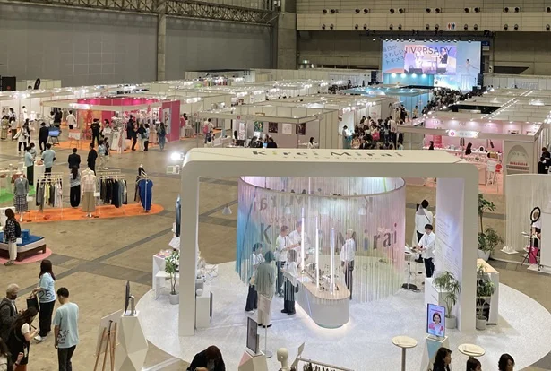 QVCの番組に登場する人気ブランド＆メーカー約50社が集結！