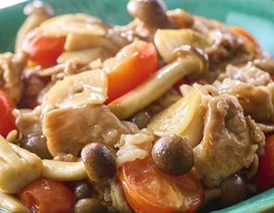 「豚こまとミニトマトのにんにくポン酢炒め」