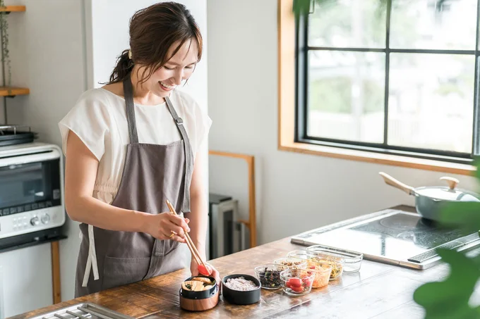 彩りも栄養も◎！お弁当作りの救世主「チーちく」と「SURIMI」活用術
