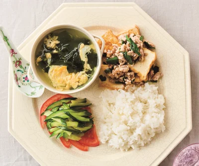 厚揚げとにらのそぼろあんプレート