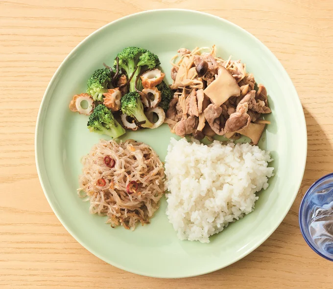 栄養バランスもハナマル!「豚肉ときのこのさっぱり炒めプレート」【まる式ダイエット】