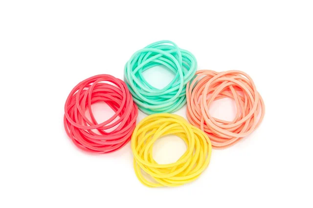 輪ゴムやヘアゴムにこんな使い方があったなんて！知っているだけで家事が何倍も楽になる裏技7選