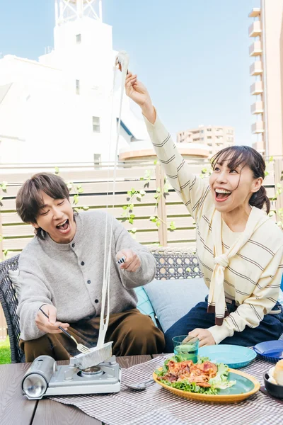 伸び〜るチーズに大興奮