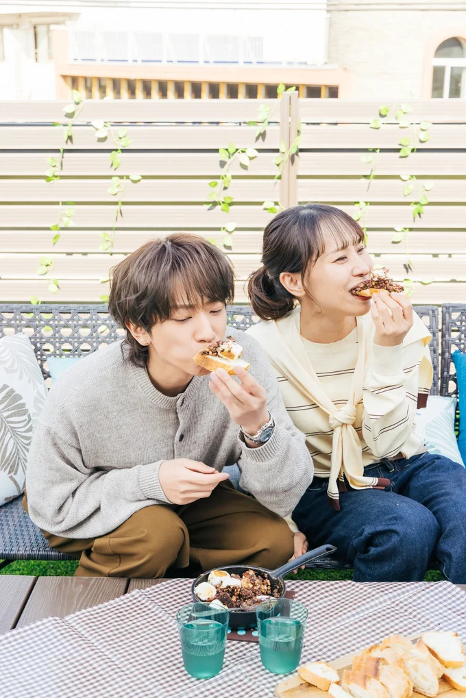 スモアを仲良くパクリ！