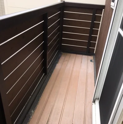 【ベランダ掃除のビフォーアフター】10年以上放置していたベランダ…水栓がなくてもお掃除できました！