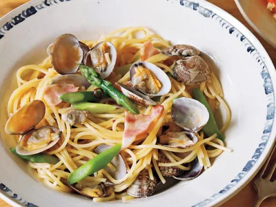 あさりのガーリックパスタ