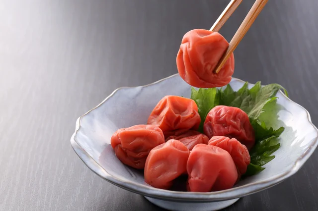 「梅酢」にインフル抑制作用あり！ 身近な食品の摂取でできる予防と対策