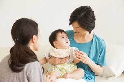 【写真】出産後に里帰りできるとママは大助かりなのですが…