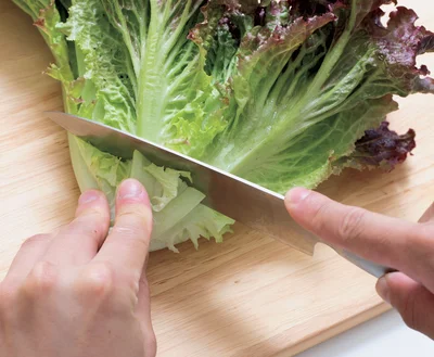 芯から1cmのところで切る。