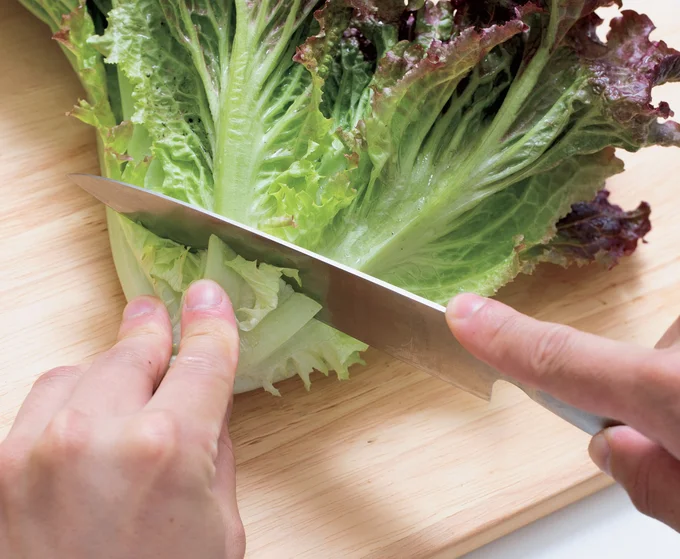 芯から1cmのところで切る。