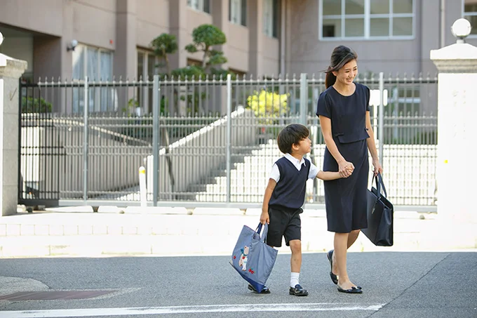 【写真】私服格差に悩むくらいなら制服の方がよいという声も