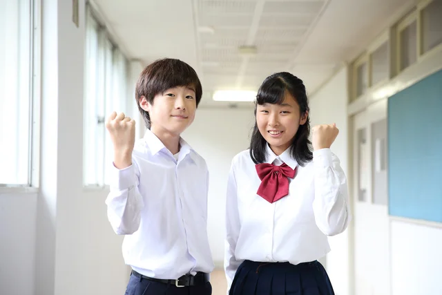 ズボンorスカートを自由に選択可能!? 千葉県の中学校が採用した制服制度