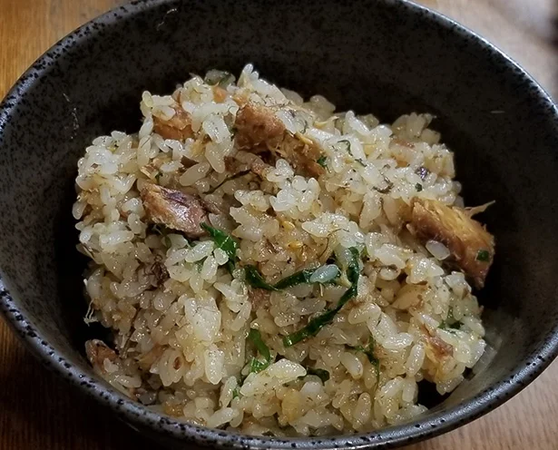 【写真】Twitterで試してみた人が続出した「サバ缶の炊き込みご飯」