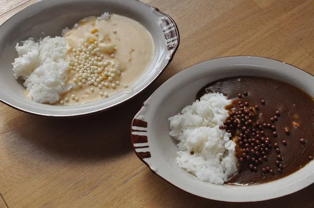 チョコがとろ～っと溶けてカレーのコクがアップ！