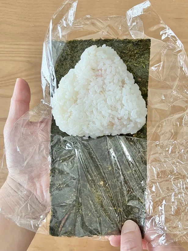 おにぎりの角が上向きならOK!(▶次へ)
