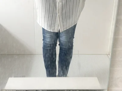 浴室の鏡に付いた頑固なウロコを掃除（▶準備するものをチェック）