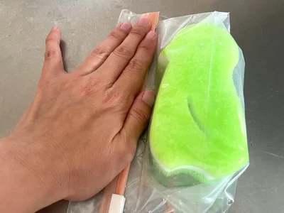 入れたらしっかり空気を抜いて（▶次へ）