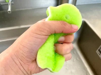 溶けたらぎゅっと水を絞って（▶次へ）