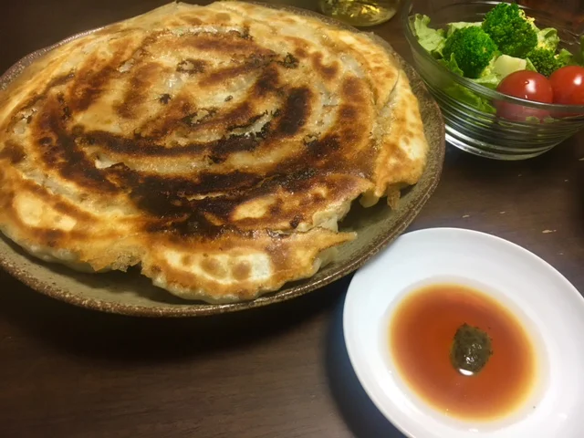 本日の夕飯・ギョーザのタレで早速お試し