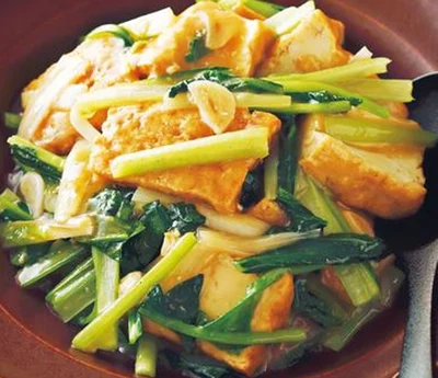 厚揚げと小松菜の中華煮