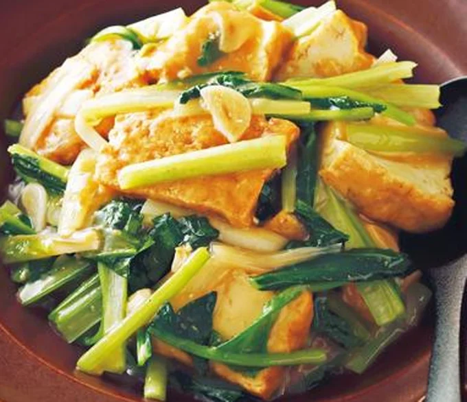 厚揚げと小松菜の中華煮