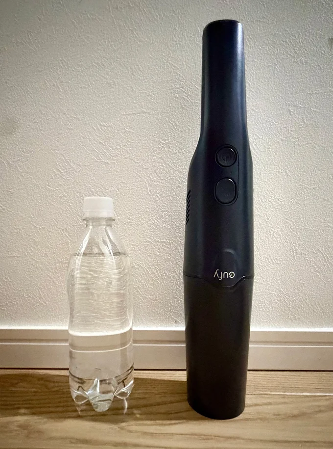 Anker Eufy (ユーフィ) HomeVac H20 (車用 ハンディクリーナー):気になった毛やホコリをさっと掃除できる