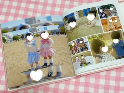 0～1歳のお友達との思い出が詰まっています！▶静かに絵本を見ている娘さん（⇒次へ）