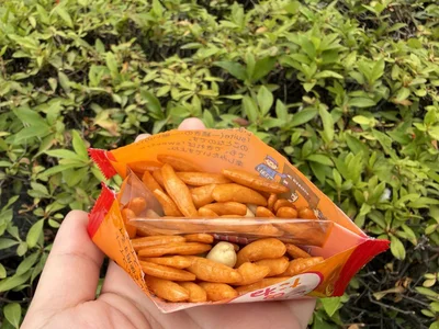 公園でも飛び散らなくて安心♪（▶次へ）