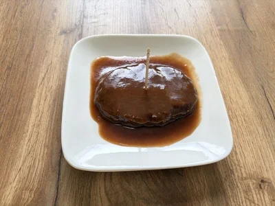 レンジ加熱でおかずがラップに付かない方法（▶次へ）