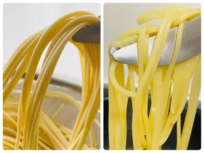 水につけた後の麺は白くて少し硬いが、ゆで終わるとツヤが出る（▶容器がない場合は？）