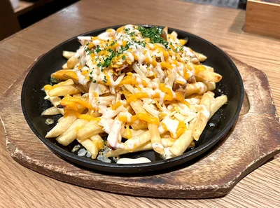 クラフトビアマーケット TOKYOTORCH店「ローディッドフライ ～毛沢東照り焼きチキン～」