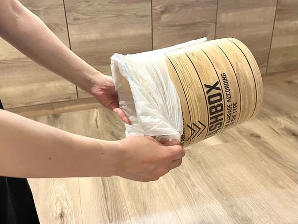 ゴミ箱をグルグル回転させる（▶次へ）