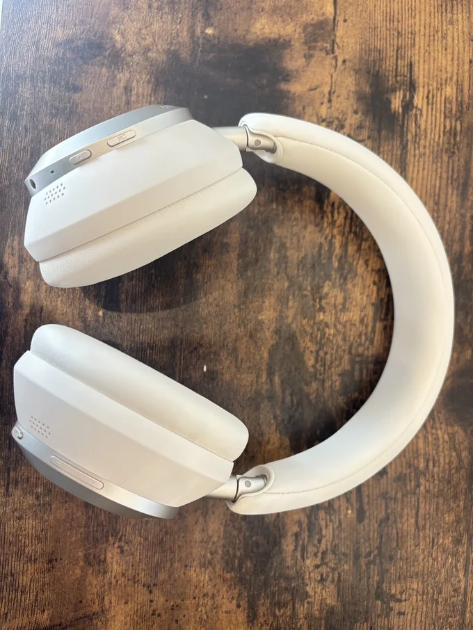  Anker Soundcore Space One Pro (Bluetooth 5.3 ワイヤレス ヘッドホン)