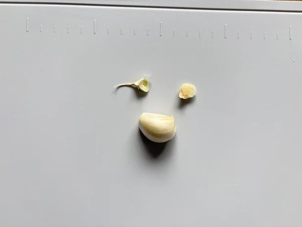 根元のカットも忘れないように(▶次へ)