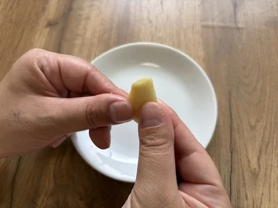 にんにくの芽を取る方法は？（▶次へ）