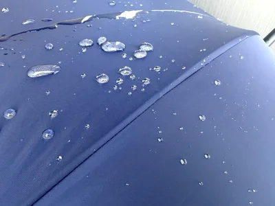 水をしっかりはじくようになる（▶次へ）