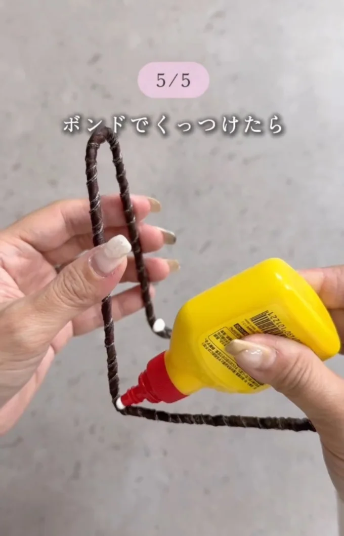 ボンドを付ける▶リメイクシートを貼った板を…（⇒次へ）