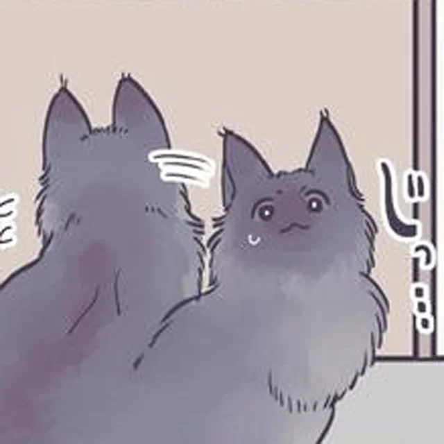 ひとりでトイレができるようになった息子。なぜか飼い猫がめちゃくちゃ心配してる!?