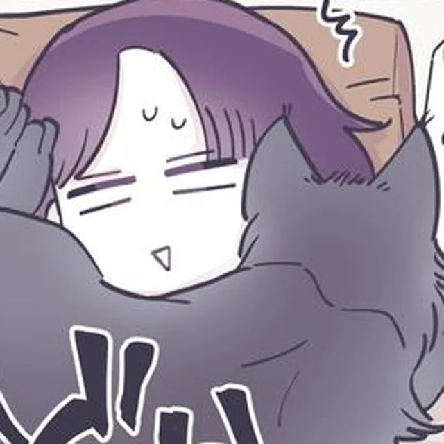 妊婦にも遠慮がない！全身で思いっきり愛を伝えてくる飼い猫