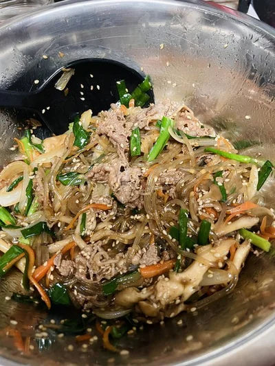 作り置きだというチャプチェも美味しそうです！▶作り置きがズラリ！（⇒次へ）